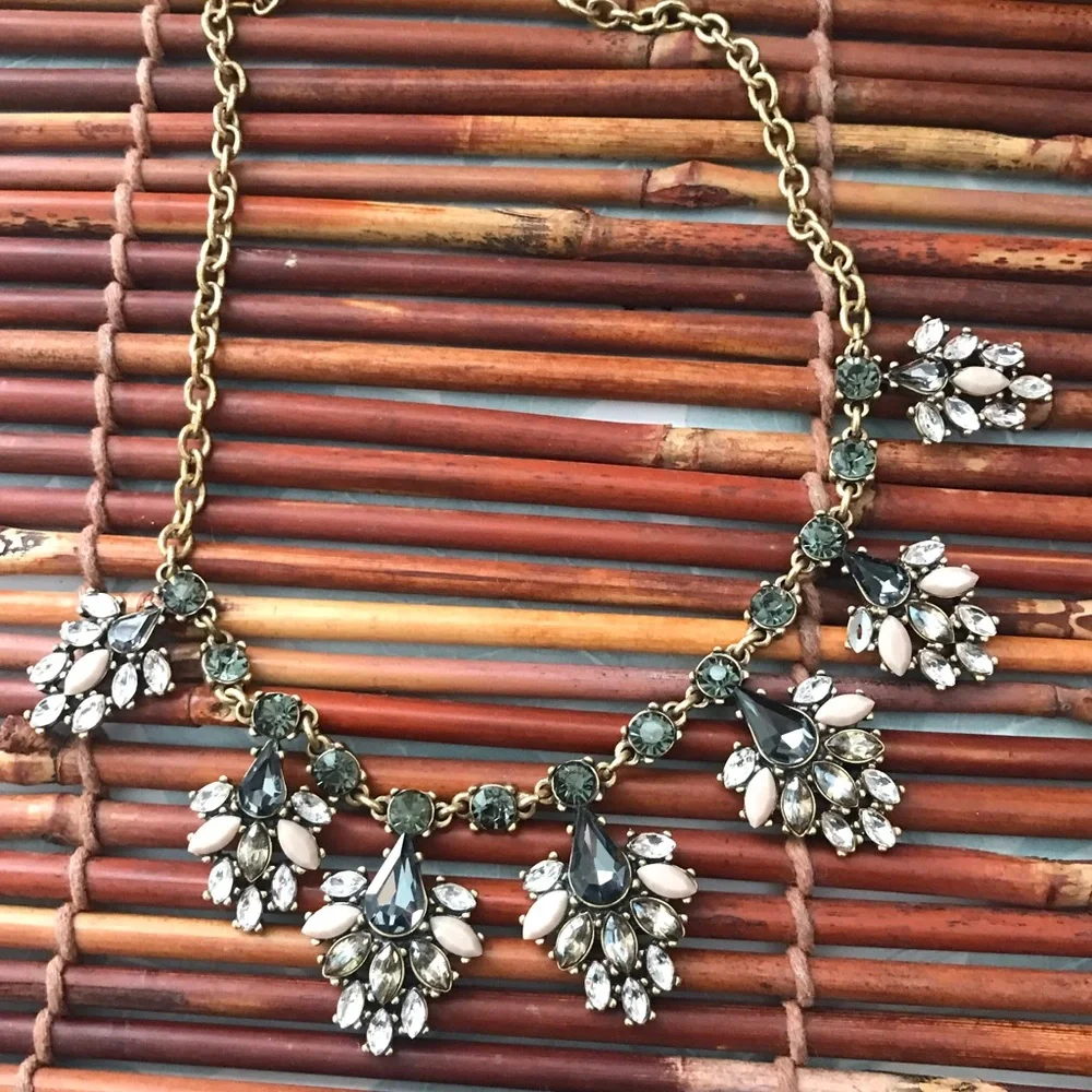J. Crew Bewjeweled Rhinestone Gold Tone Floral Necklace